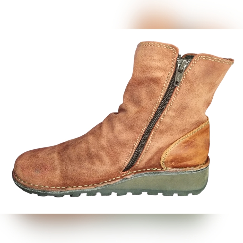 Fly London Mong Boots, Womens 39 EU (8-8.5 US) - Picture 5 of 12